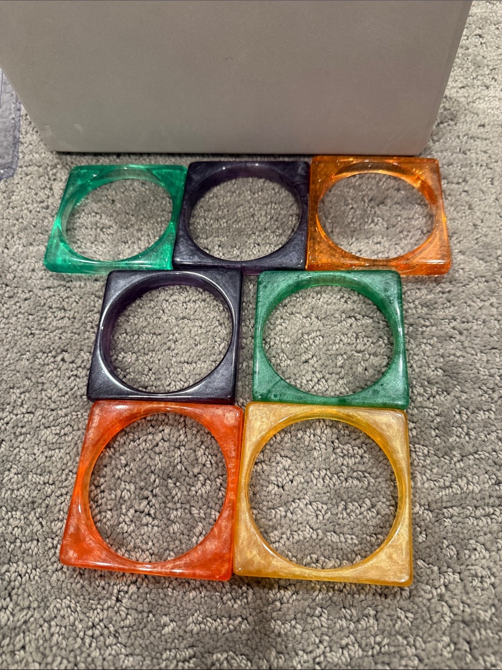Set of 7 Multicolor Square Resin Bangles bracelets Green, Orange, Yellow, Purple